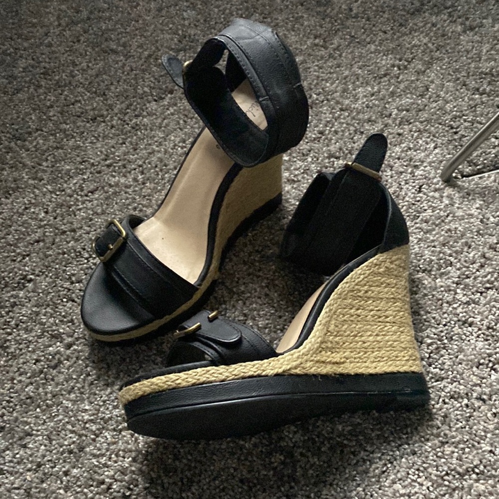 Michael Antonio black and tan wedge shoes. Size 8